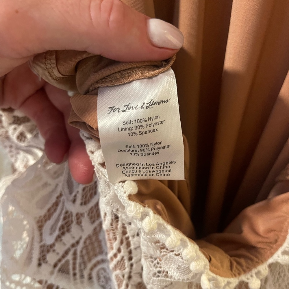 White Lace Backless For Love and Lemons Dress - Picture 10 of 12